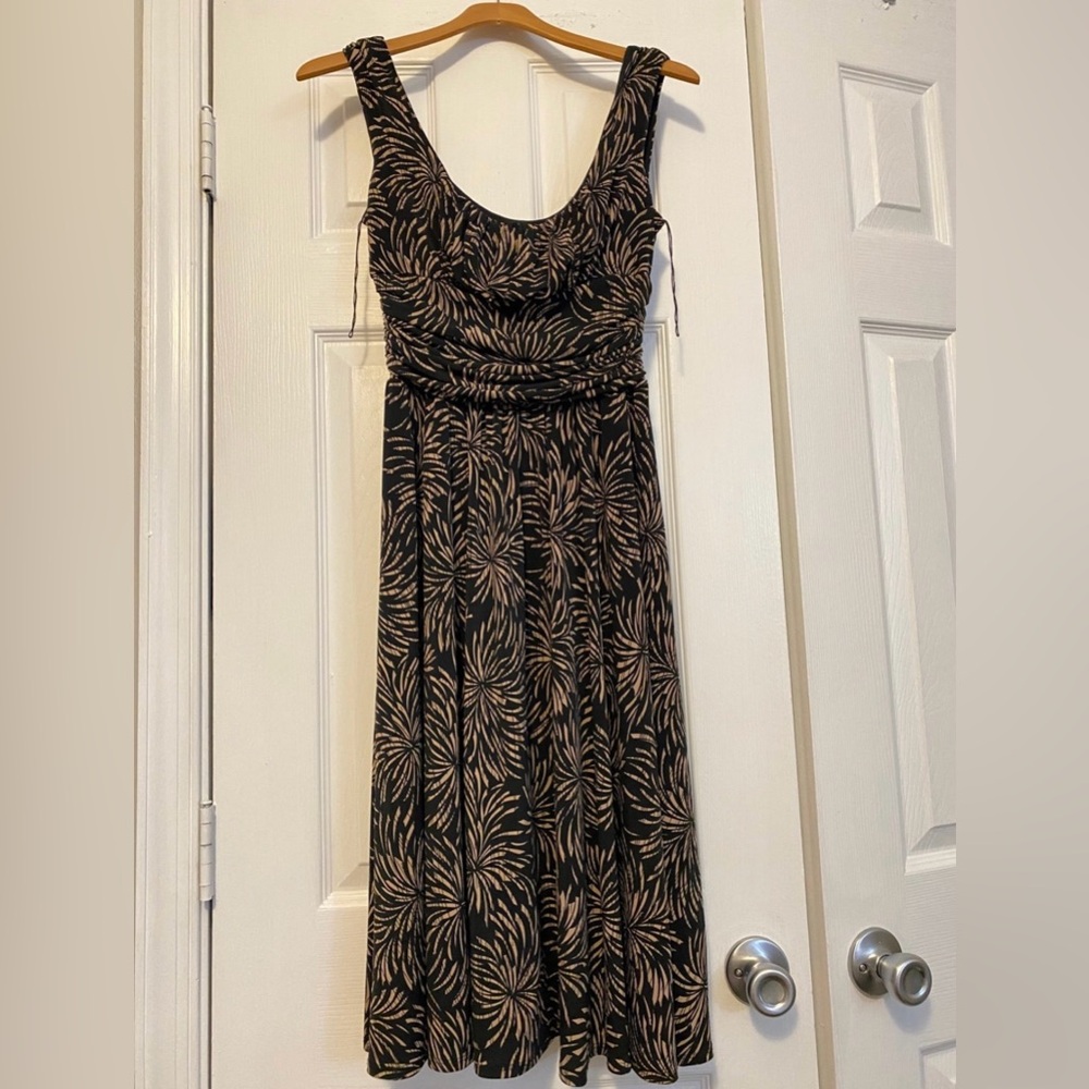 MAGGY LONDON Flowy Black & Brown Pattern Dress Size 4
